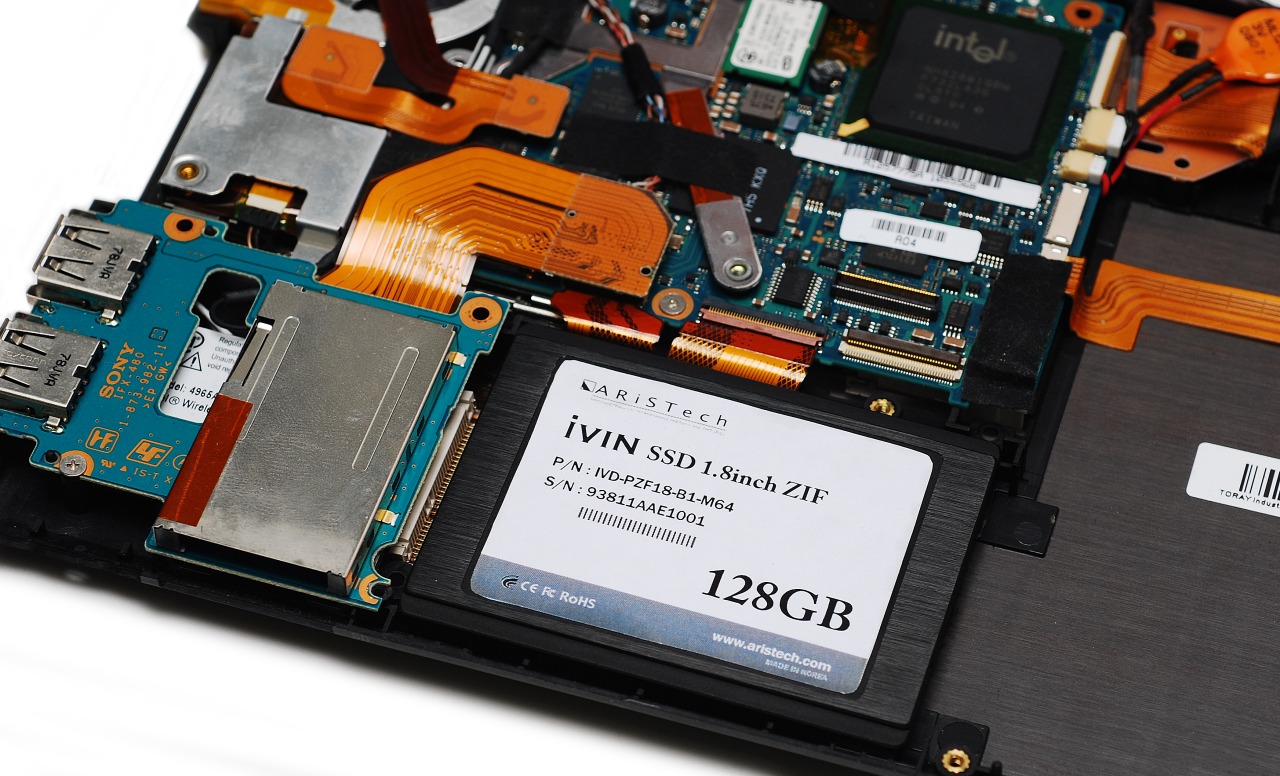 Expansion of UFD and SSD sales to Japan